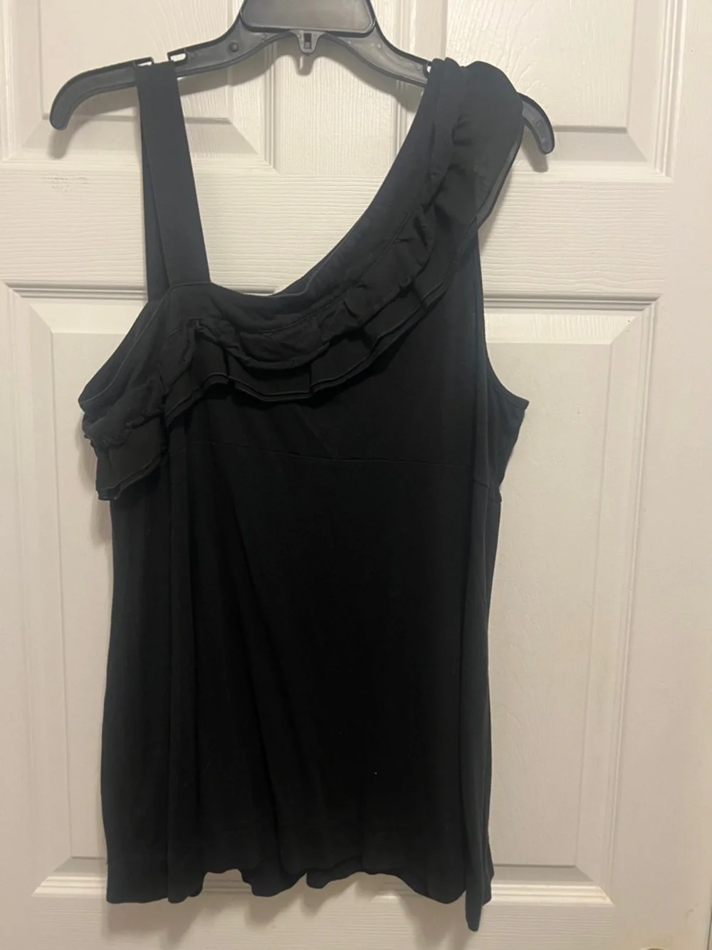 Elle Black One-Shoulder Ruffle Tank Top - Picture 2 of 3